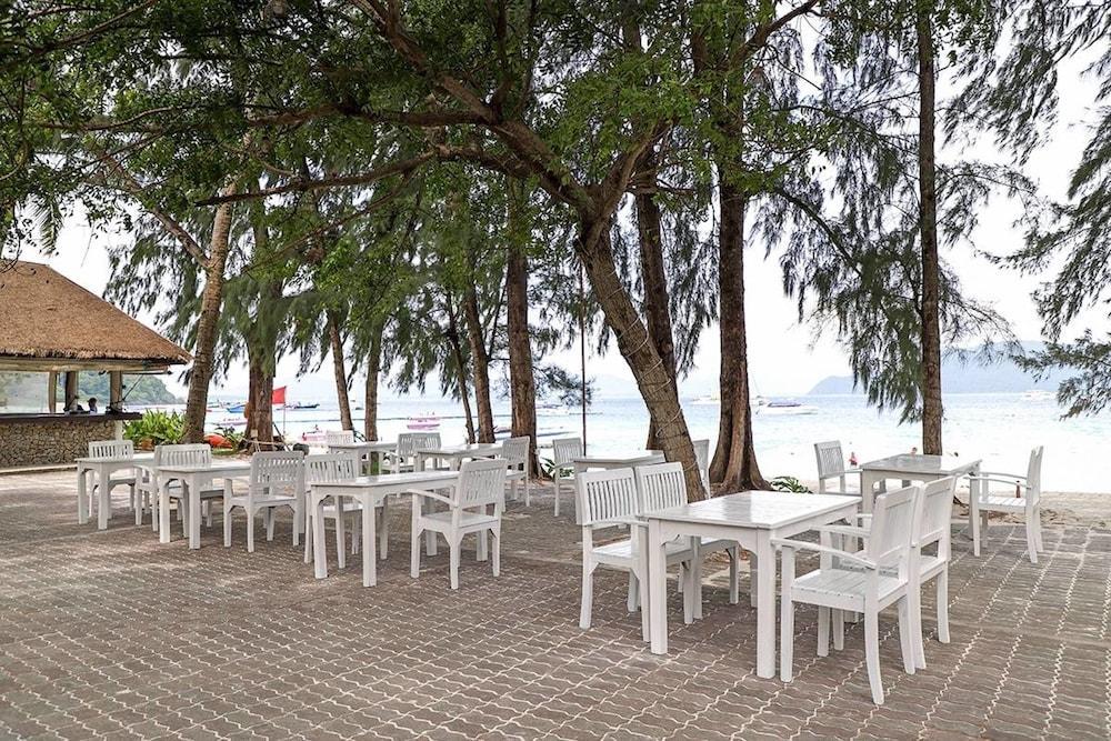 Coral Island Resort Phuket Exterior photo