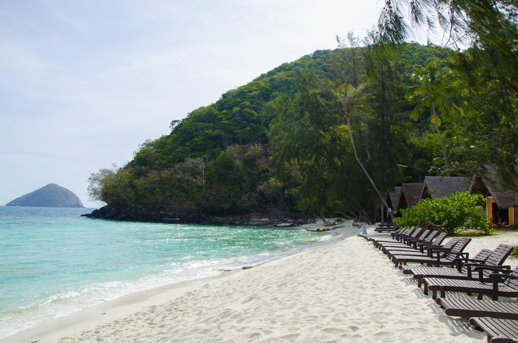 Coral Island Resort Phuket Exterior photo