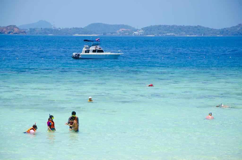 Coral Island Resort Phuket Exterior photo