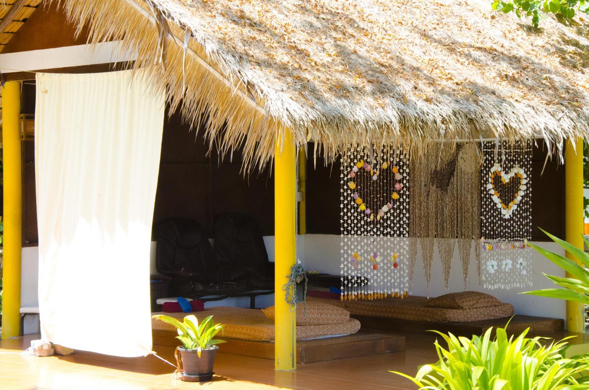 Coral Island Resort Phuket Exterior photo