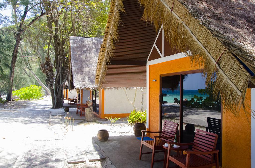 Coral Island Resort Phuket Exterior photo