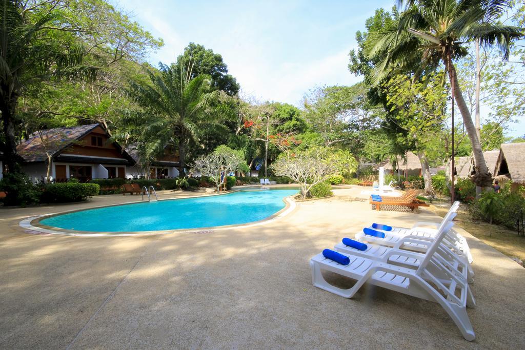 Coral Island Resort Phuket Exterior photo