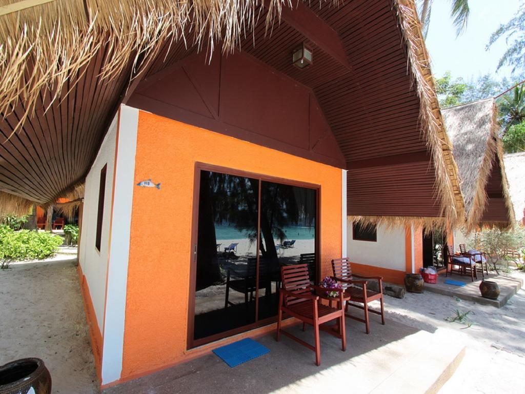 Coral Island Resort Phuket Exterior photo