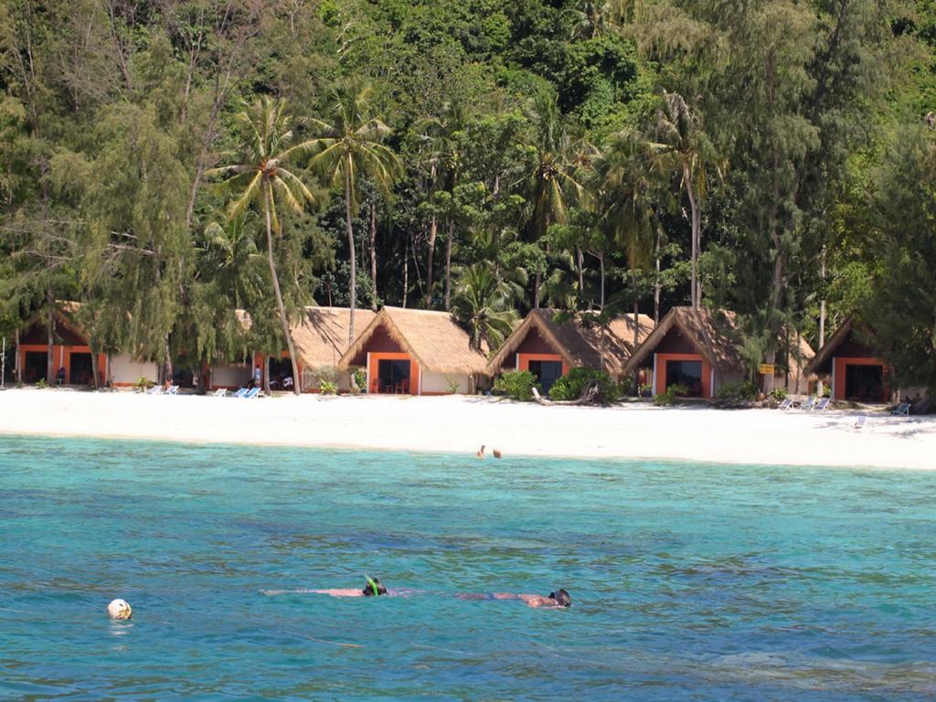 Coral Island Resort Phuket Exterior photo